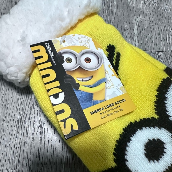 Minions Themed Yellow and Blue slipper  Socks NWT - Picture 3 of 4
